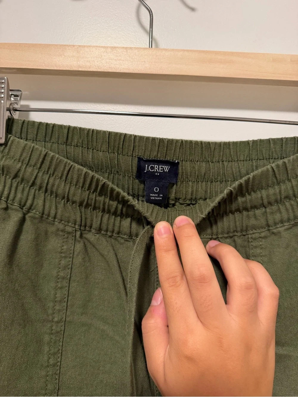 J Crew Olive Green Cargo Jogger Pants
